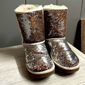 ✨WORN ONCE SEQUIN UGG BOOTS✨
